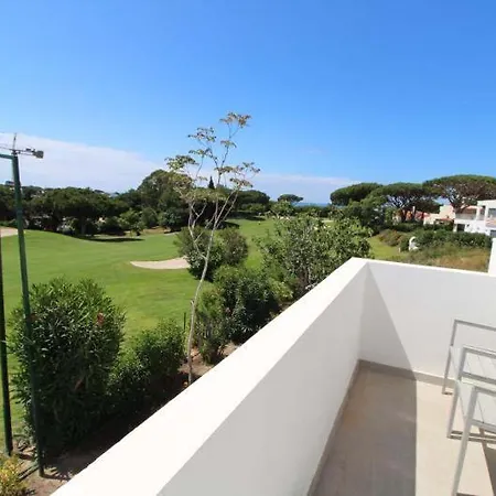 Villa Sleeps 8 Pool Air Con T647635 Vale do Lobo