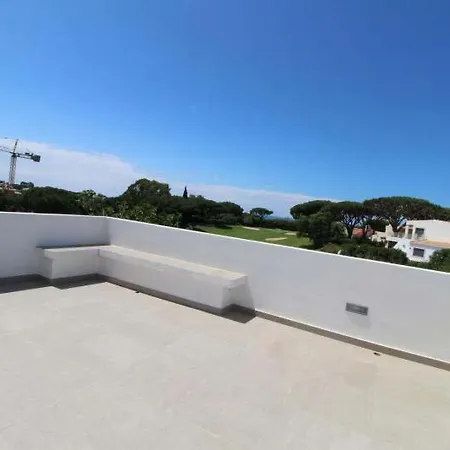 Villa Sleeps 8 Pool Air Con T647635