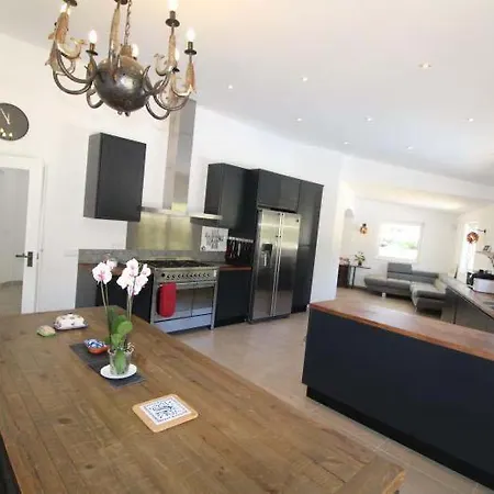 Sleeps 8 Pool Air Con T647635 Villa Vale do Lobo