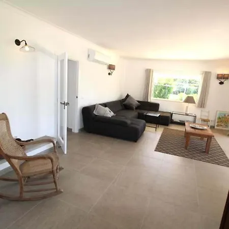 Sleeps 8 Pool Air Con T647635 *